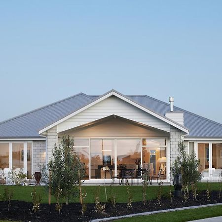 Omokoroa Golfers Retreat - B&B Esterno foto